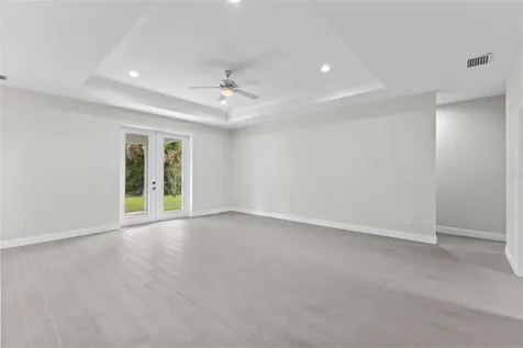 2523 Wyola Avenue North Port FL 34286