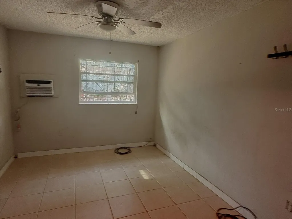 4067 Kingsport Drive Orlando FL 32839