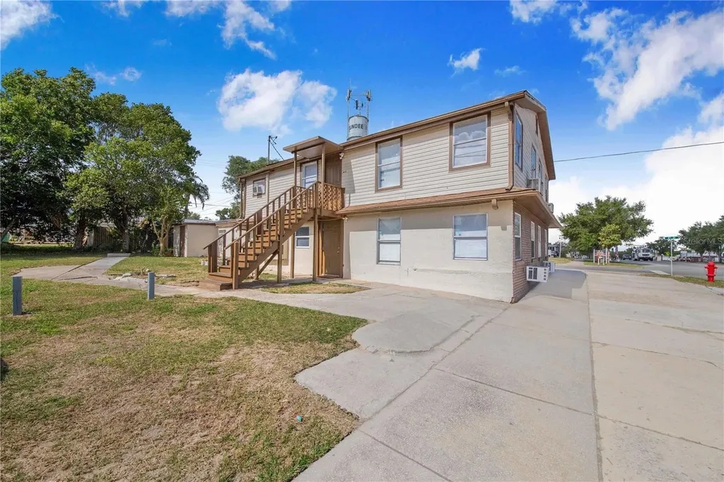 402 E Main Street Dundee FL 33838