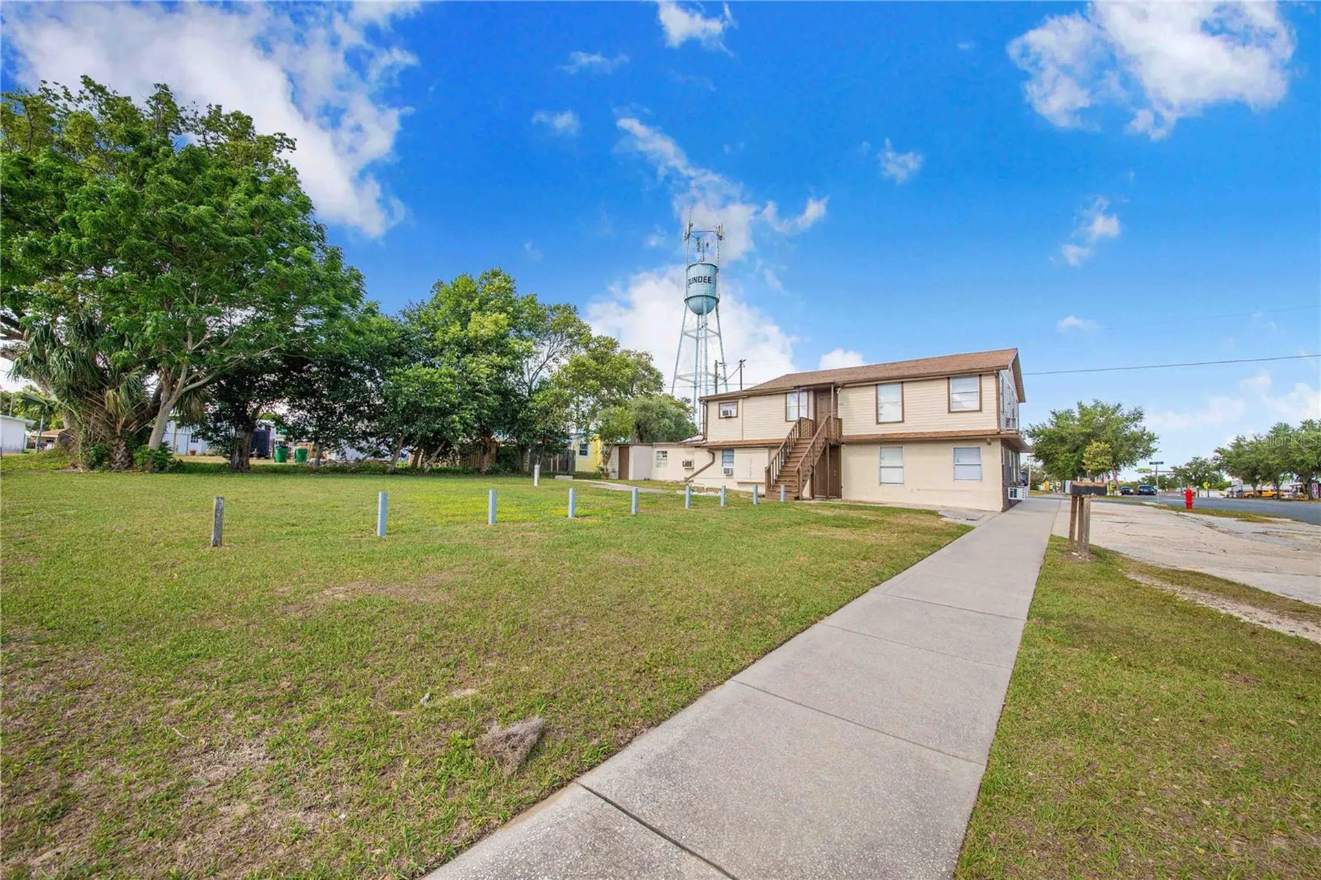 402 E Main Street Dundee FL 33838