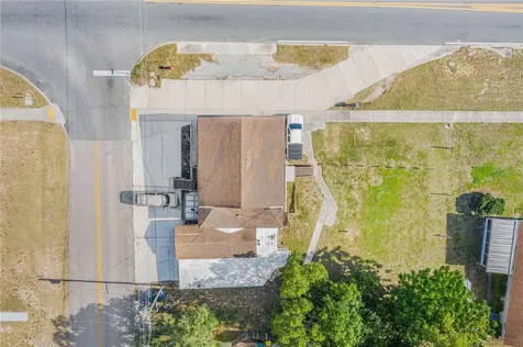 402 E Main Street Dundee FL 33838