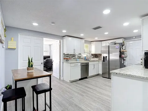 5913 Appletree Road Holiday FL 34690