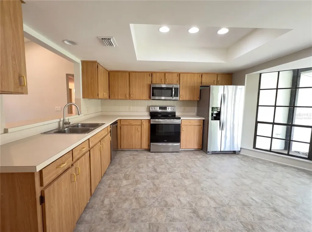 199 E Crest Avenue Winter Garden FL 34787