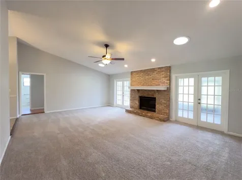 199 E Crest Avenue Winter Garden FL 34787