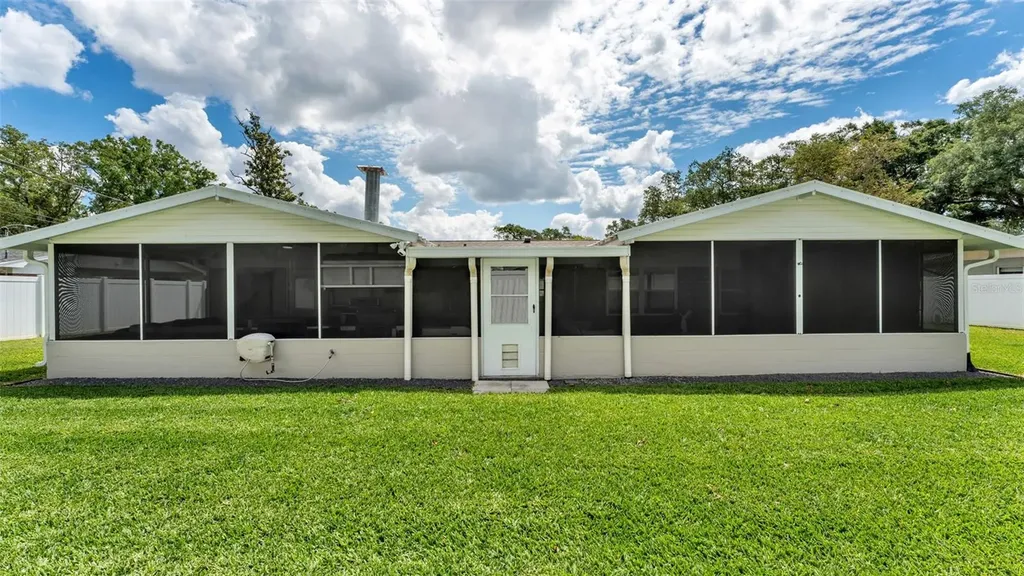2633 Handley Boulevard Lakeland FL 33803