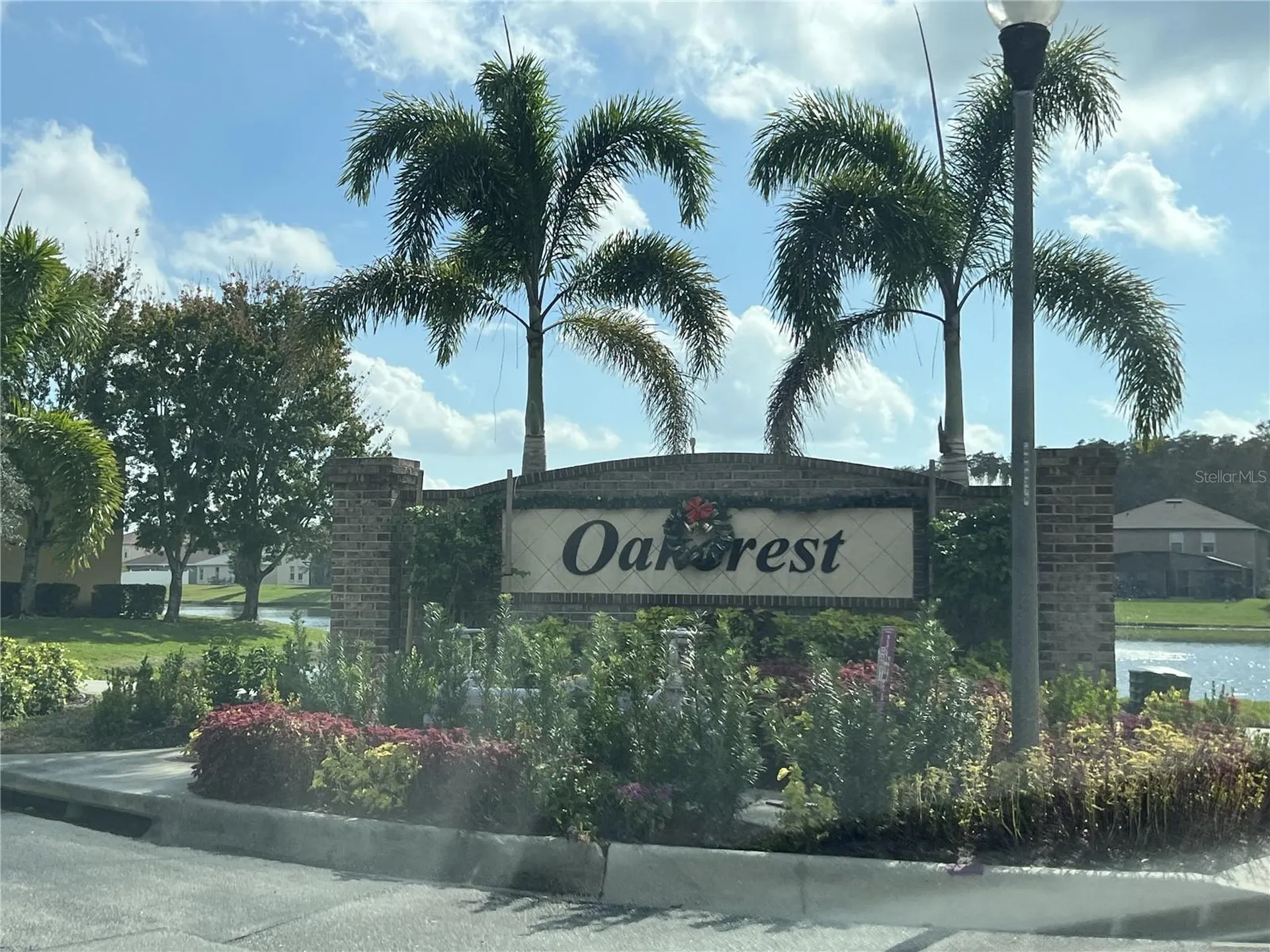 572 Cresting Oak Circle Orlando FL 32824