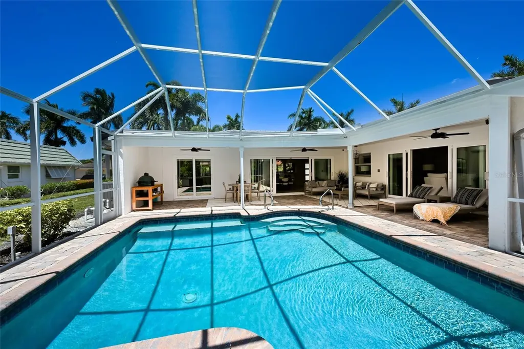 430 Bird Key Drive Sarasota FL 34236