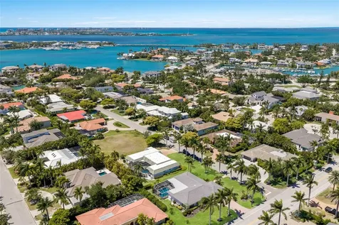 430 Bird Key Drive Sarasota FL 34236
