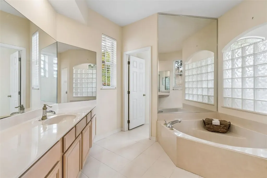 8607 Terrace Pines Court Orlando FL 32836
