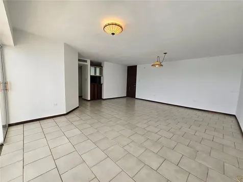 3205 Isla Verde Avenue Carolina PR 00979