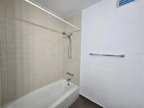 3205 Isla Verde Avenue Carolina PR 00979
