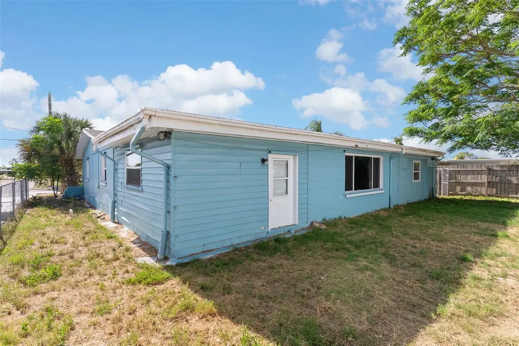 2344 Tahitian Drive Holiday FL 34691