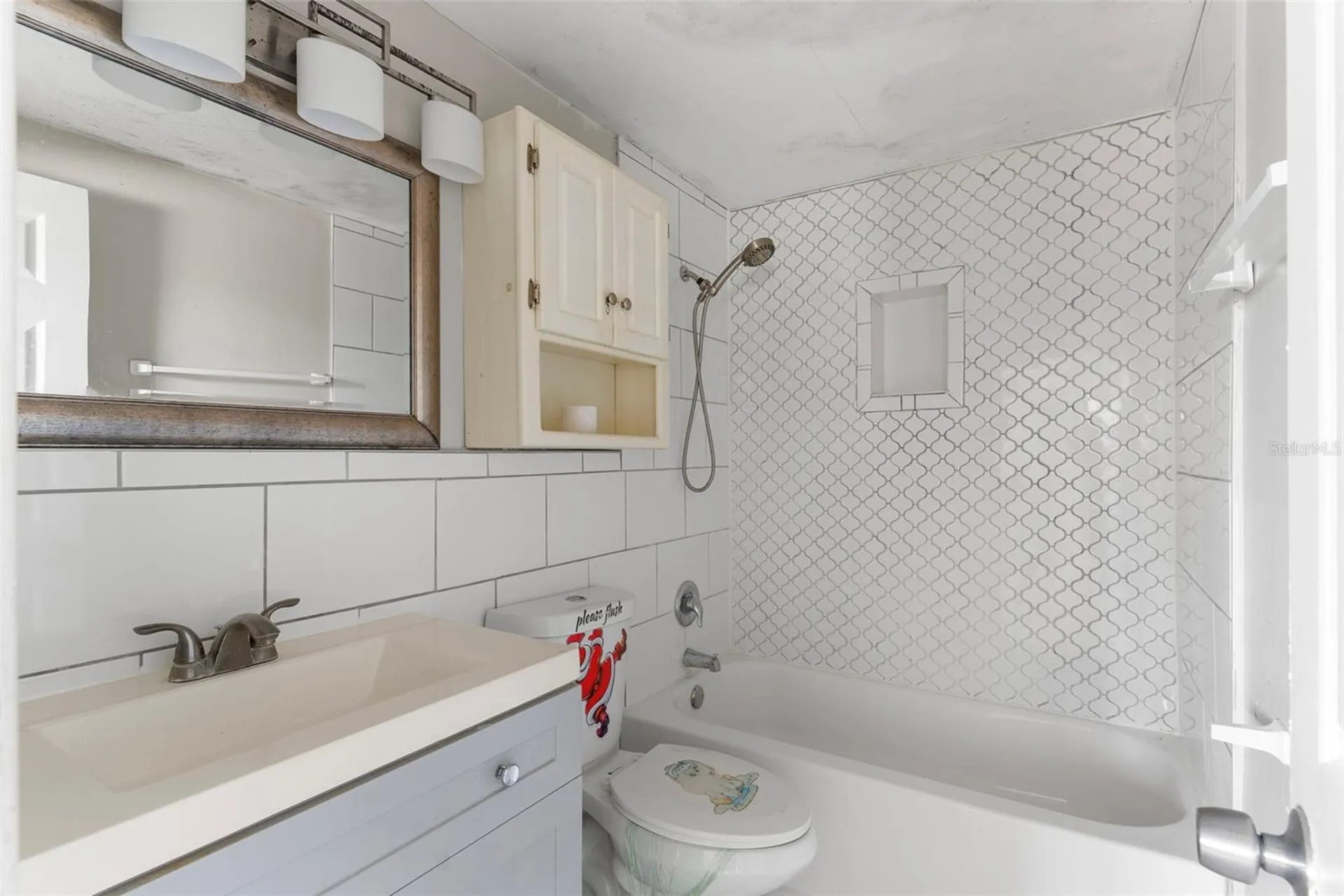 2344 Tahitian Drive Holiday FL 34691