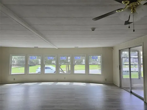 2100 Wax Myrtle Drive Zellwood FL 32798