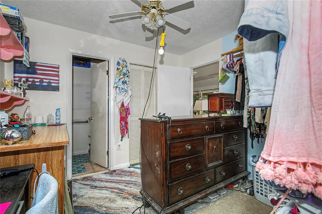 19036 NW 246th Street High Springs FL 32643