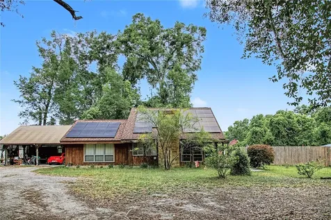 19036 NW 246th Street High Springs FL 32643