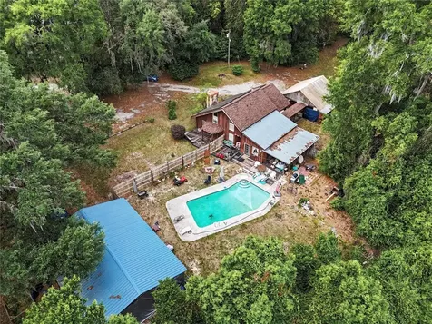 19036 NW 246th Street High Springs FL 32643