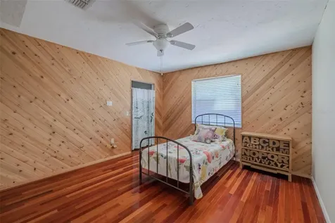 503 84th Street NW Bradenton FL 34209