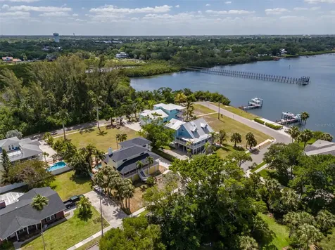 503 84th Street NW Bradenton FL 34209