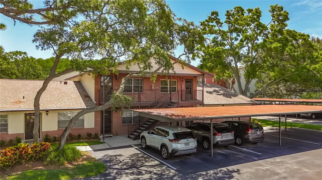 2442 Enterprise Road Clearwater FL 33763
