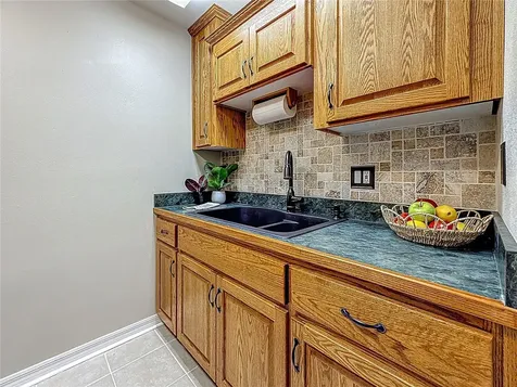 2442 Enterprise Road Clearwater FL 33763