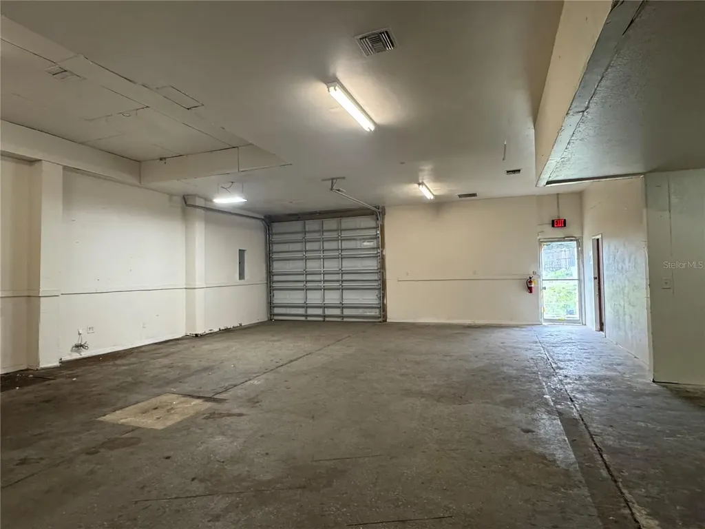16008 Us Highway 301 Dade City FL 33523