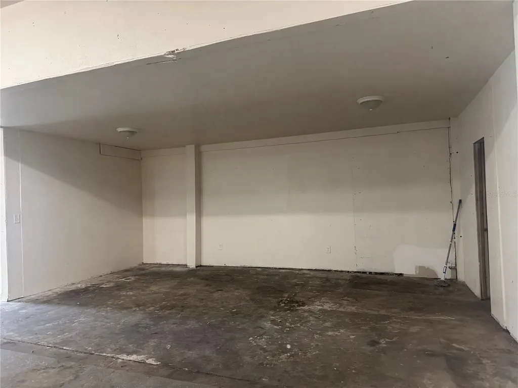 16008 Us Highway 301 Dade City FL 33523