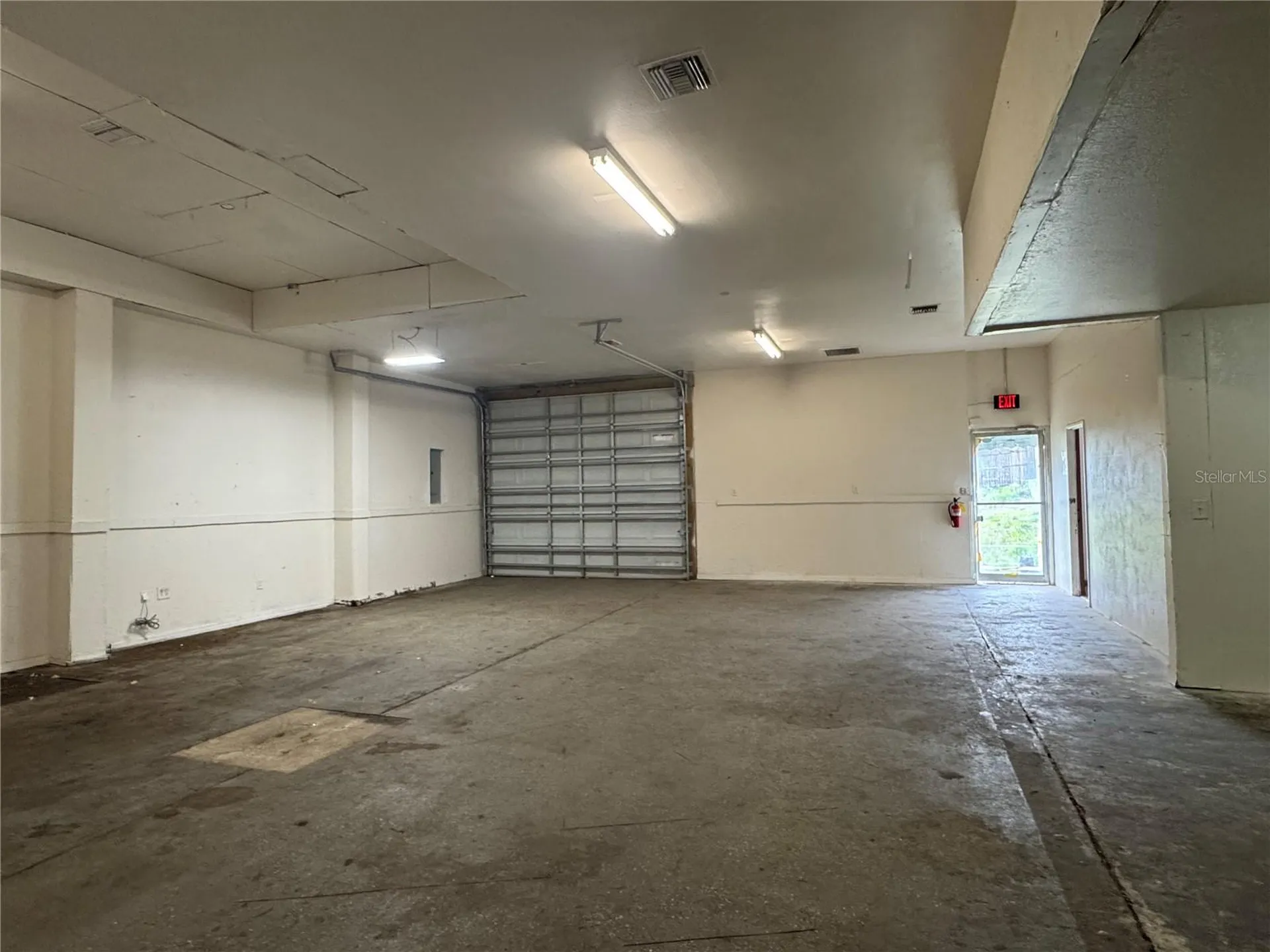 16008 Us Highway 301 Dade City FL 33523