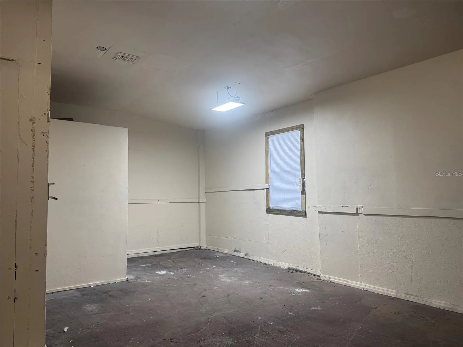 16008 Us Highway 301 Dade City FL 33523