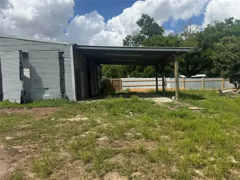 16008 Us Highway 301 Dade City FL 33523