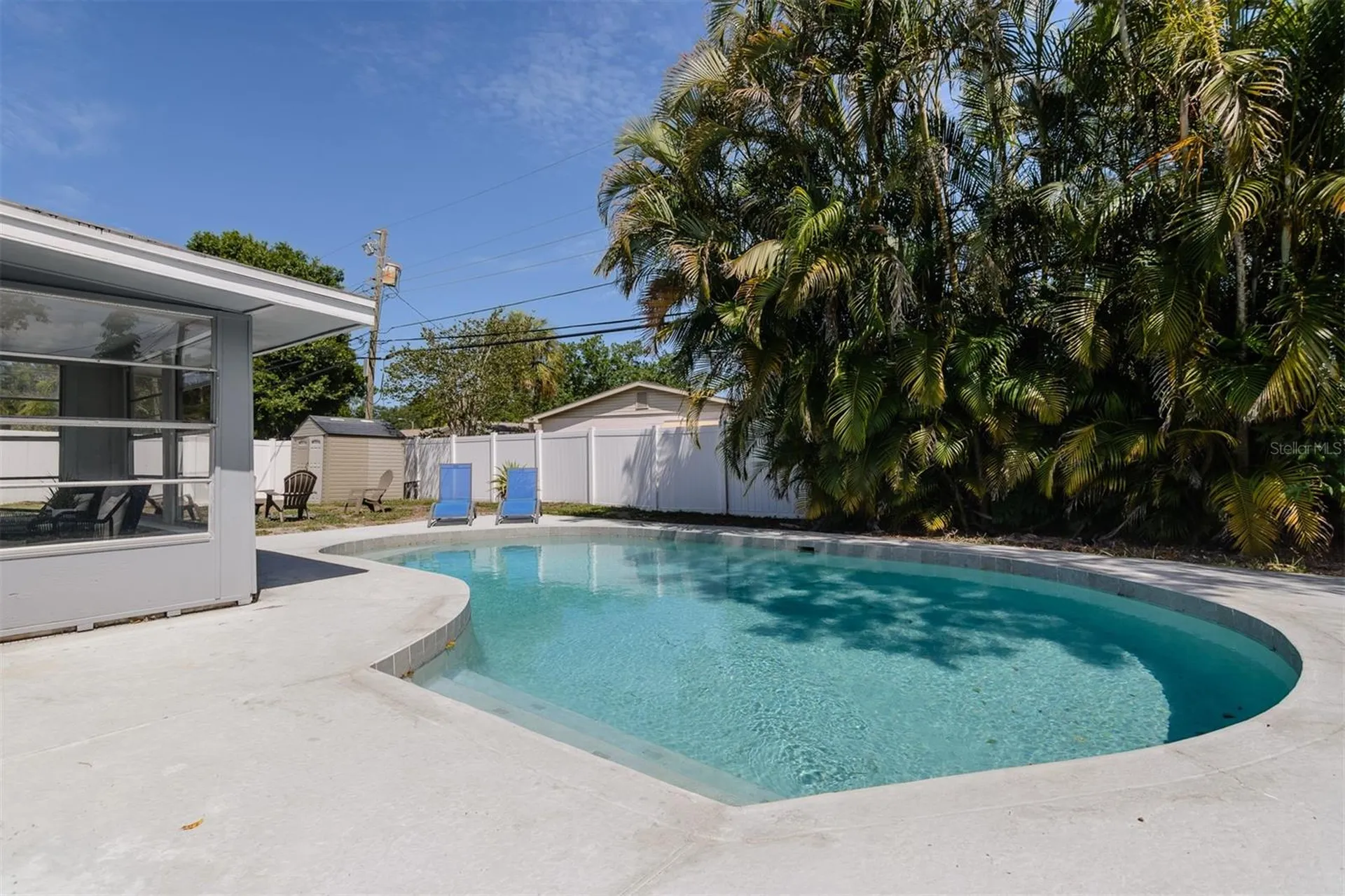 1435 77th Avenue N St Petersburg FL 33702