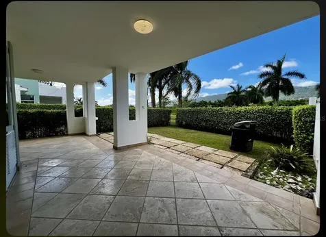 I30 Villas De Golf Juncos PR 00777