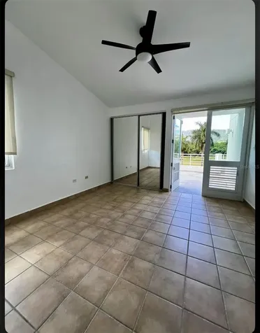 I30 Villas De Golf Juncos PR 00777