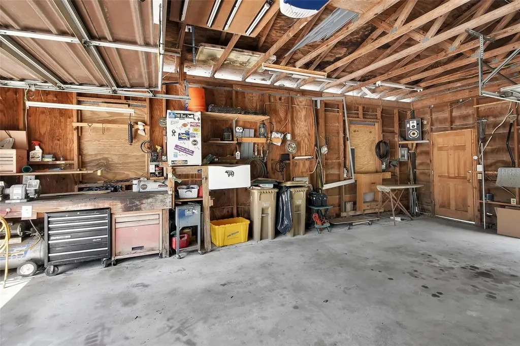 25801 Blue Lakes Drive Paisley FL 32767
