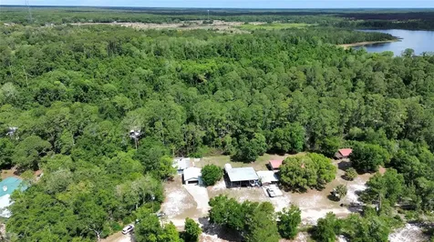 25801 Blue Lakes Drive Paisley FL 32767