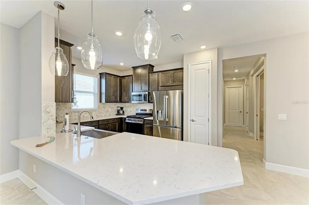 6017 Mesa Glen Bradenton FL 34203