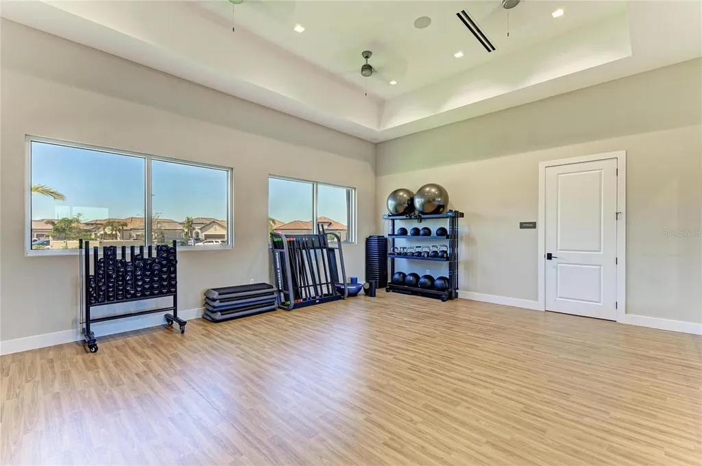6017 Mesa Glen Bradenton FL 34203