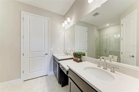 6017 Mesa Glen Bradenton FL 34203