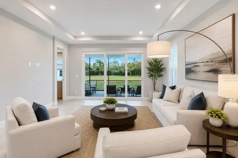 6017 Mesa Glen Bradenton FL 34203