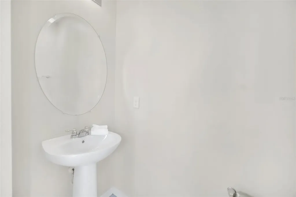 9009 Egret Mills Terrace Kissimmee FL 34747