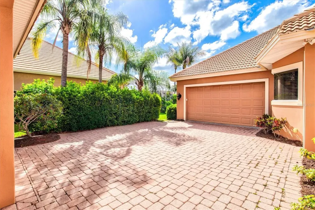 4714 Mainsail Drive Bradenton FL 34208