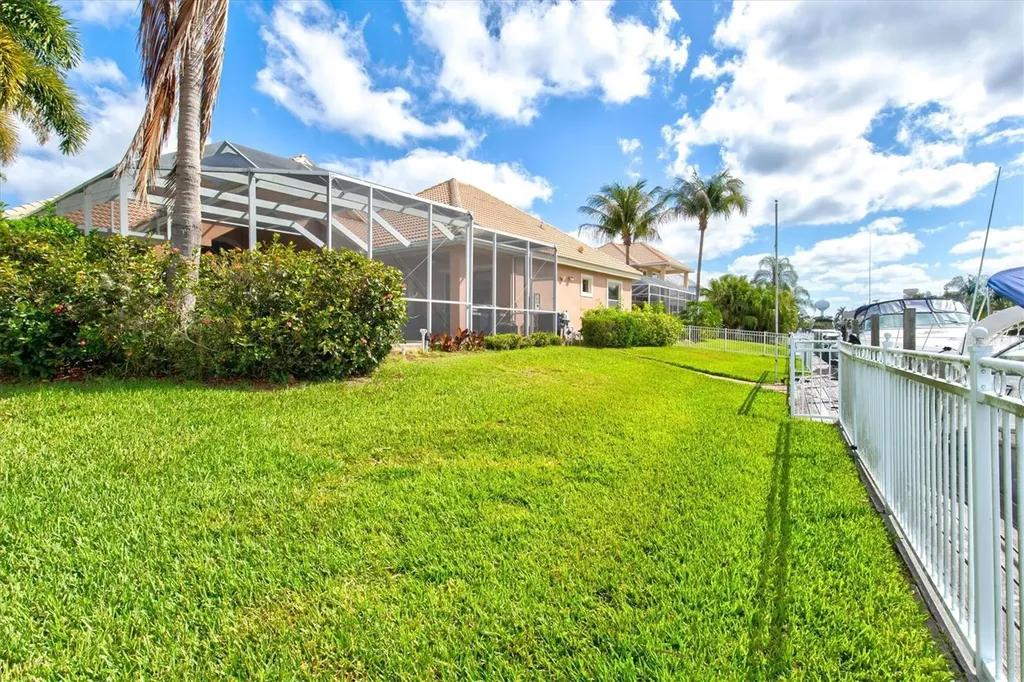 4714 Mainsail Drive Bradenton FL 34208