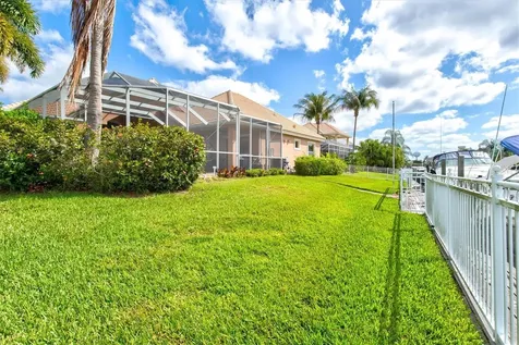 4714 Mainsail Drive Bradenton FL 34208