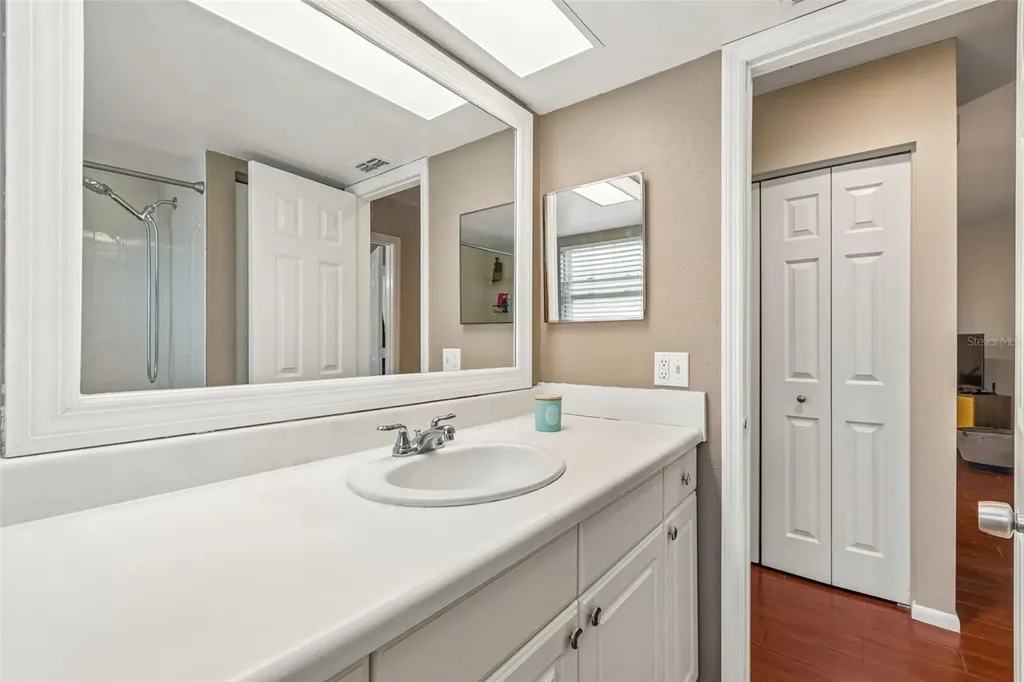 9548 123rd Way N Seminole FL 33772