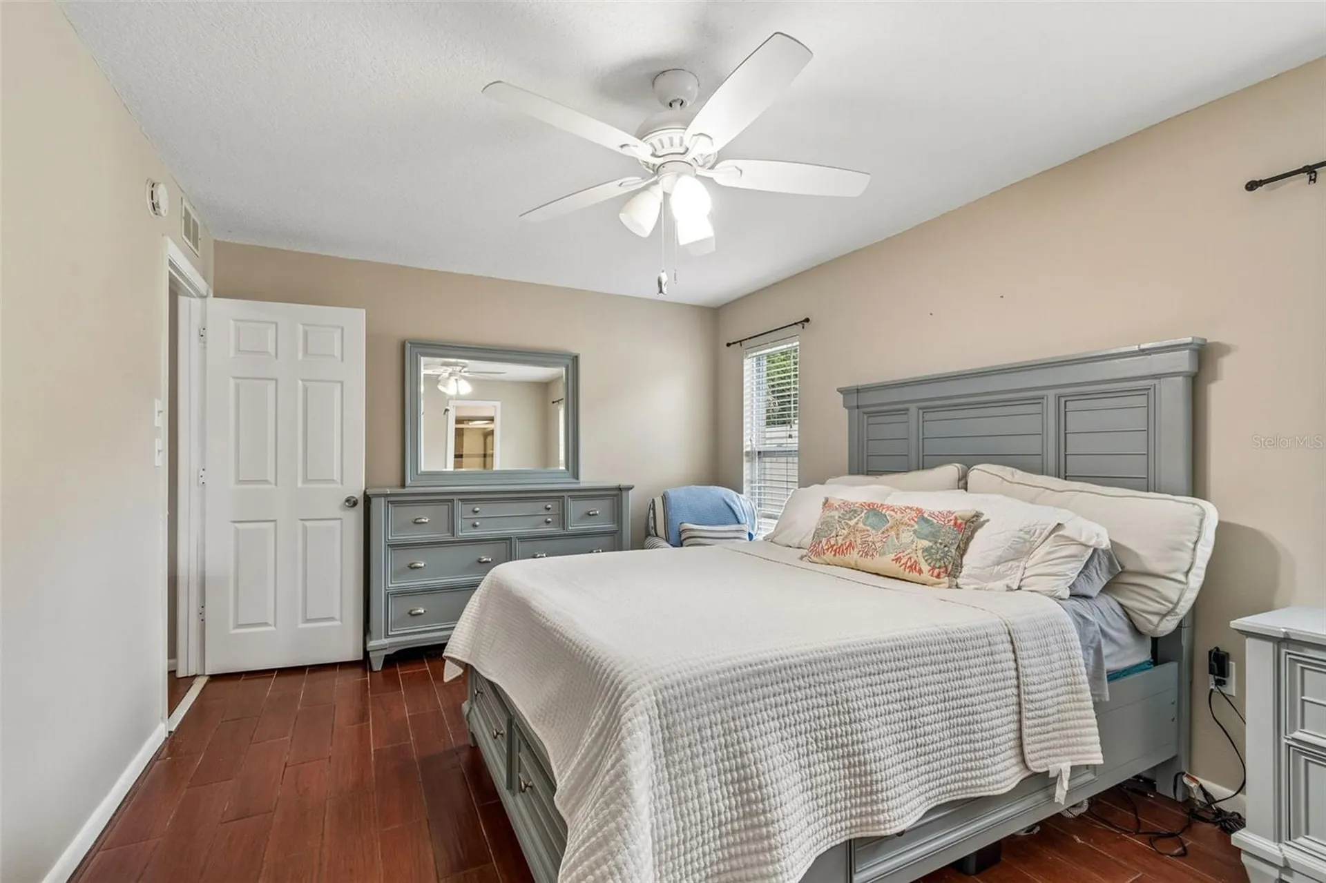 9548 123rd Way N Seminole FL 33772