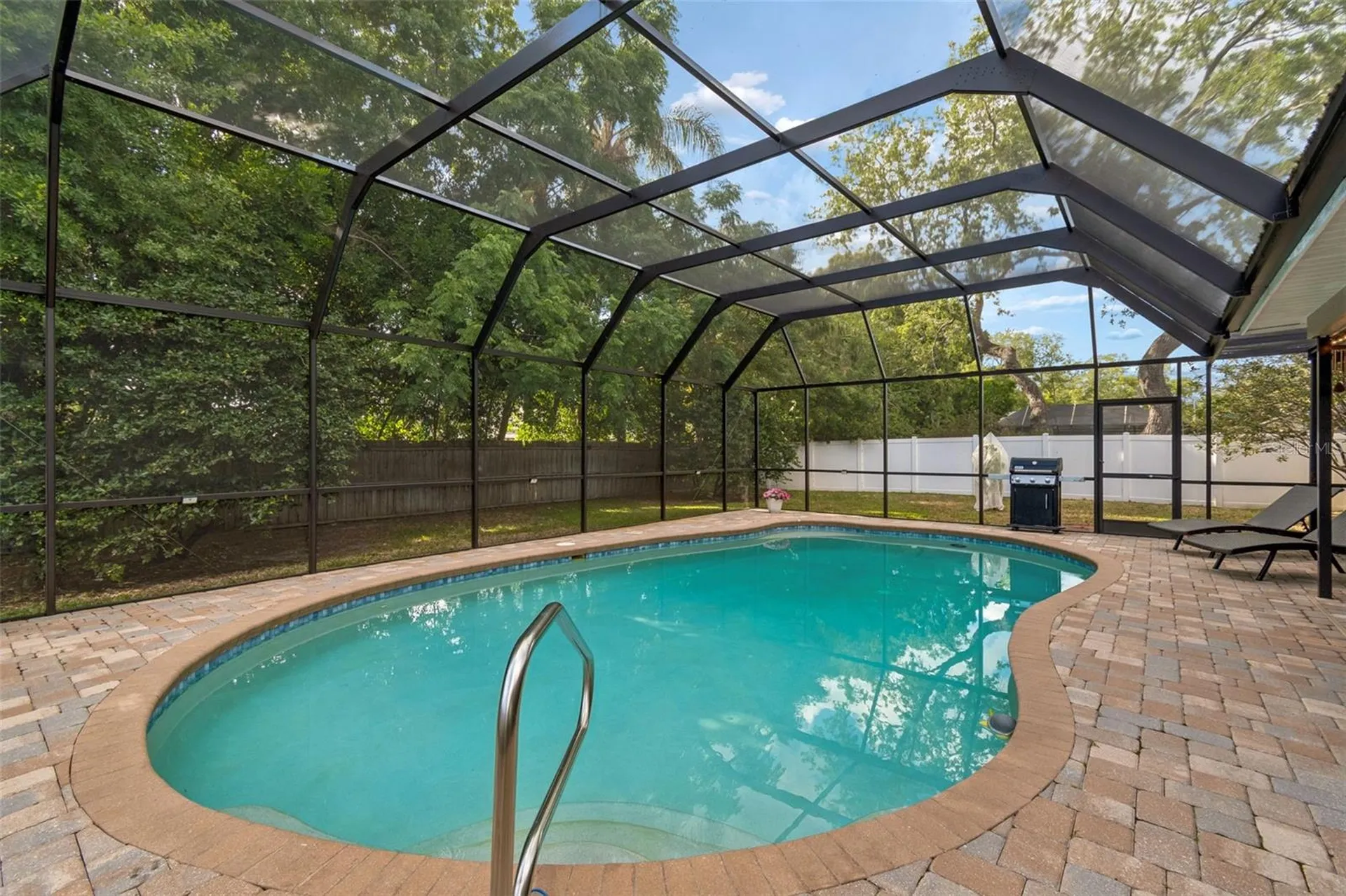 9548 123rd Way N Seminole FL 33772