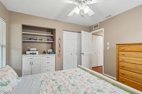 9548 123rd Way N Seminole FL 33772