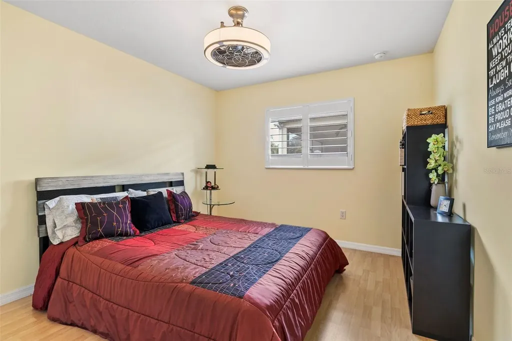 1866 Vamo Drive Sarasota FL 34231