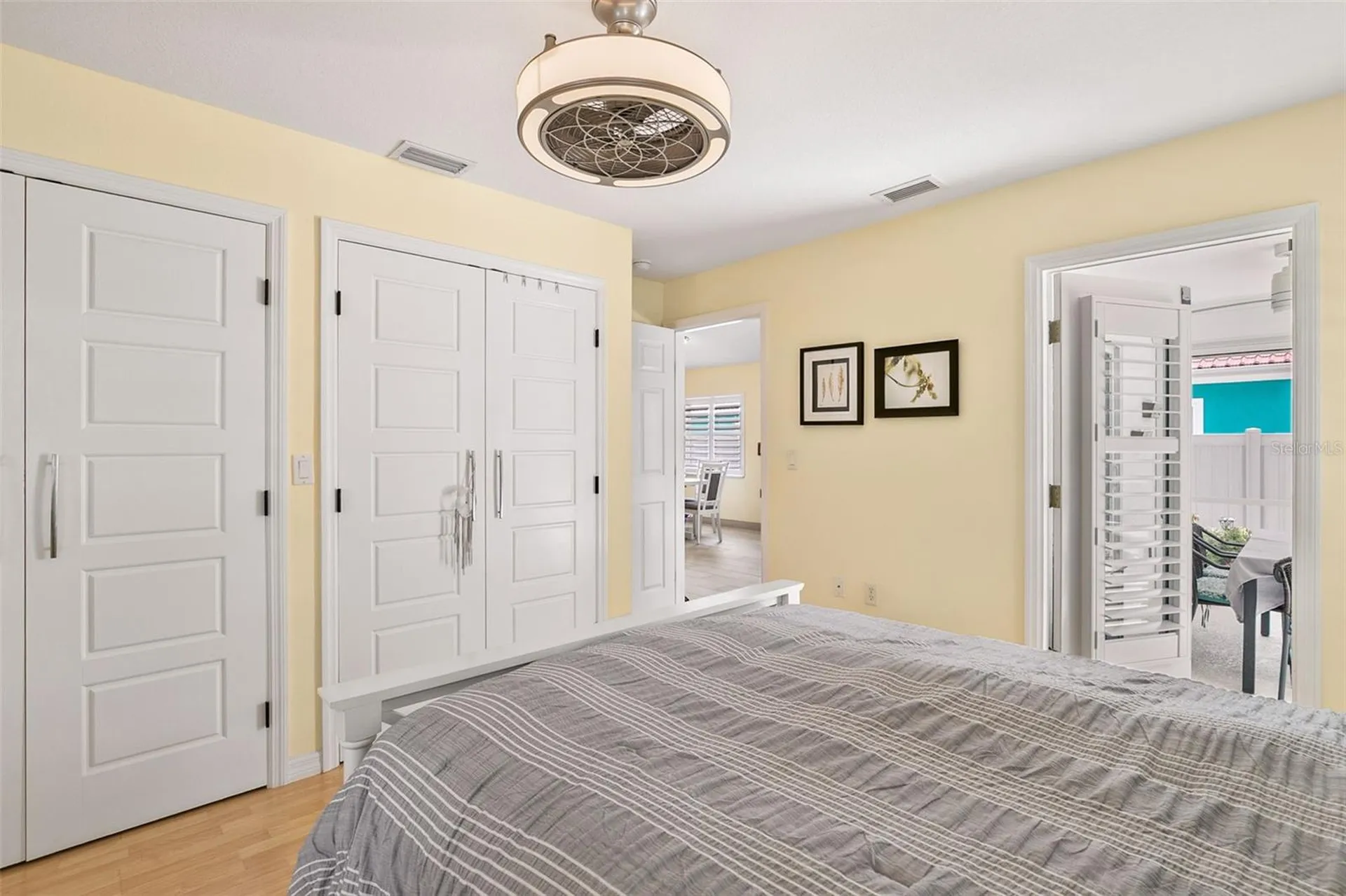 1866 Vamo Drive Sarasota FL 34231