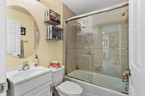 1866 Vamo Drive Sarasota FL 34231
